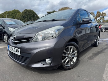 Used Toyota Yaris 2014 for sale - 75741556: Photo