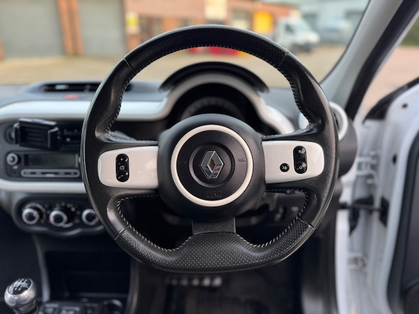 Used Renault Twingo 2015 for sale - 72568436: Photo 10