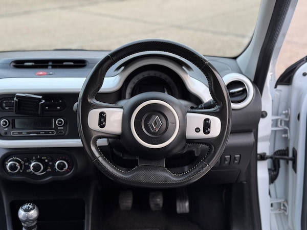 Used Renault Twingo 2015 for sale - 72568436: Photo 35