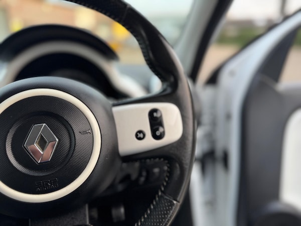 Used Renault Twingo 2015 for sale - 72568436: Photo 38