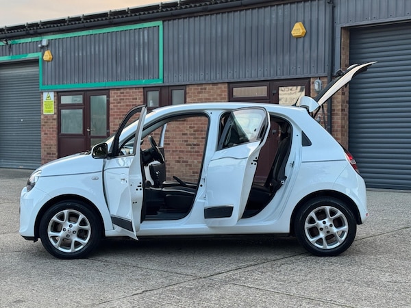 Used Renault Twingo 2015 for sale - 72568436: Photo 67