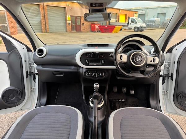 Used Renault Twingo 2015 for sale - 72568436: Photo 9