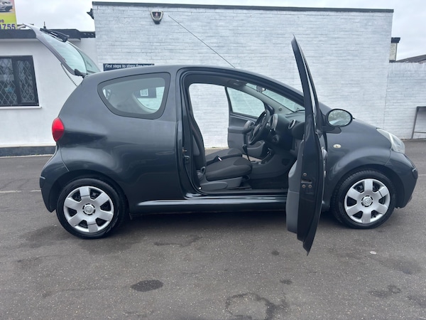 Used Toyota AYGO 2009 for sale - 74324390: Photo 54