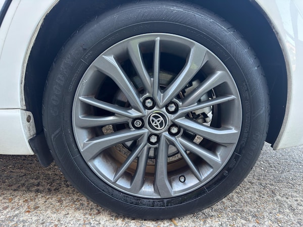 Used Toyota Avensis 2018 for sale - 75246862: Photo 44