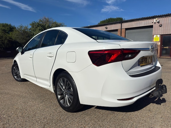 Used Toyota Avensis 2018 for sale - 75246862: Photo 5