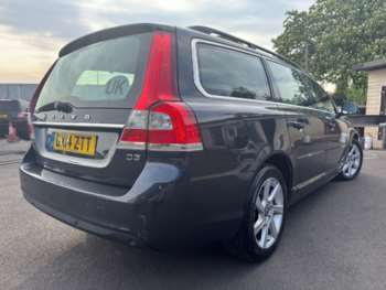 Used Volvo V70 2014 for sale - 74534313: Photo