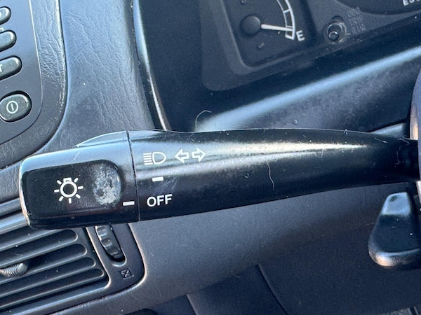 Used Toyota Corolla 2001 for sale - 75614155: Photo 42
