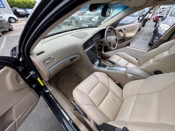 Used Volvo V70 2006 for sale - 74762874: Photo 51