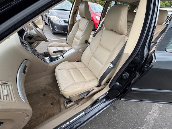 Used Volvo V70 2006 for sale - 74762874: Photo 52