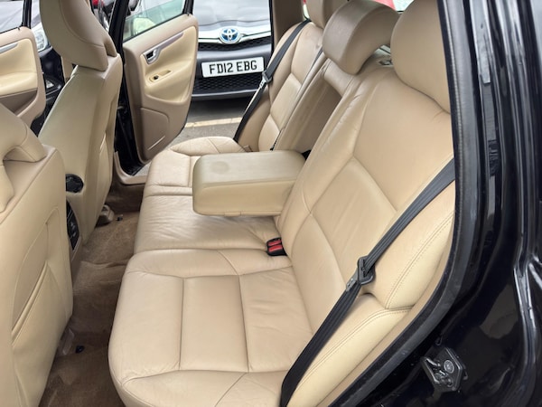 Used Volvo V70 2006 for sale - 74762874: Photo 53