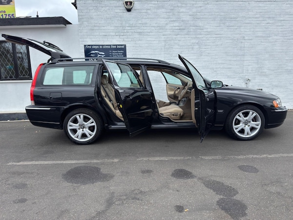 Used Volvo V70 2006 for sale - 74762874: Photo 68