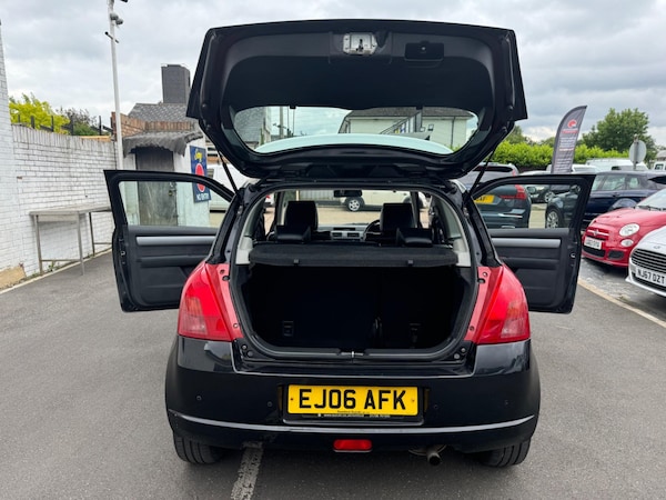 Used Suzuki Swift 2006 for sale - 74823113: Photo 56