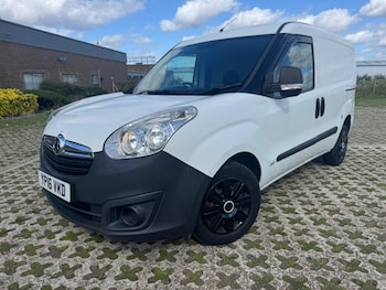 Used Vauxhall Combo 2016 for sale - 75964437: Photo