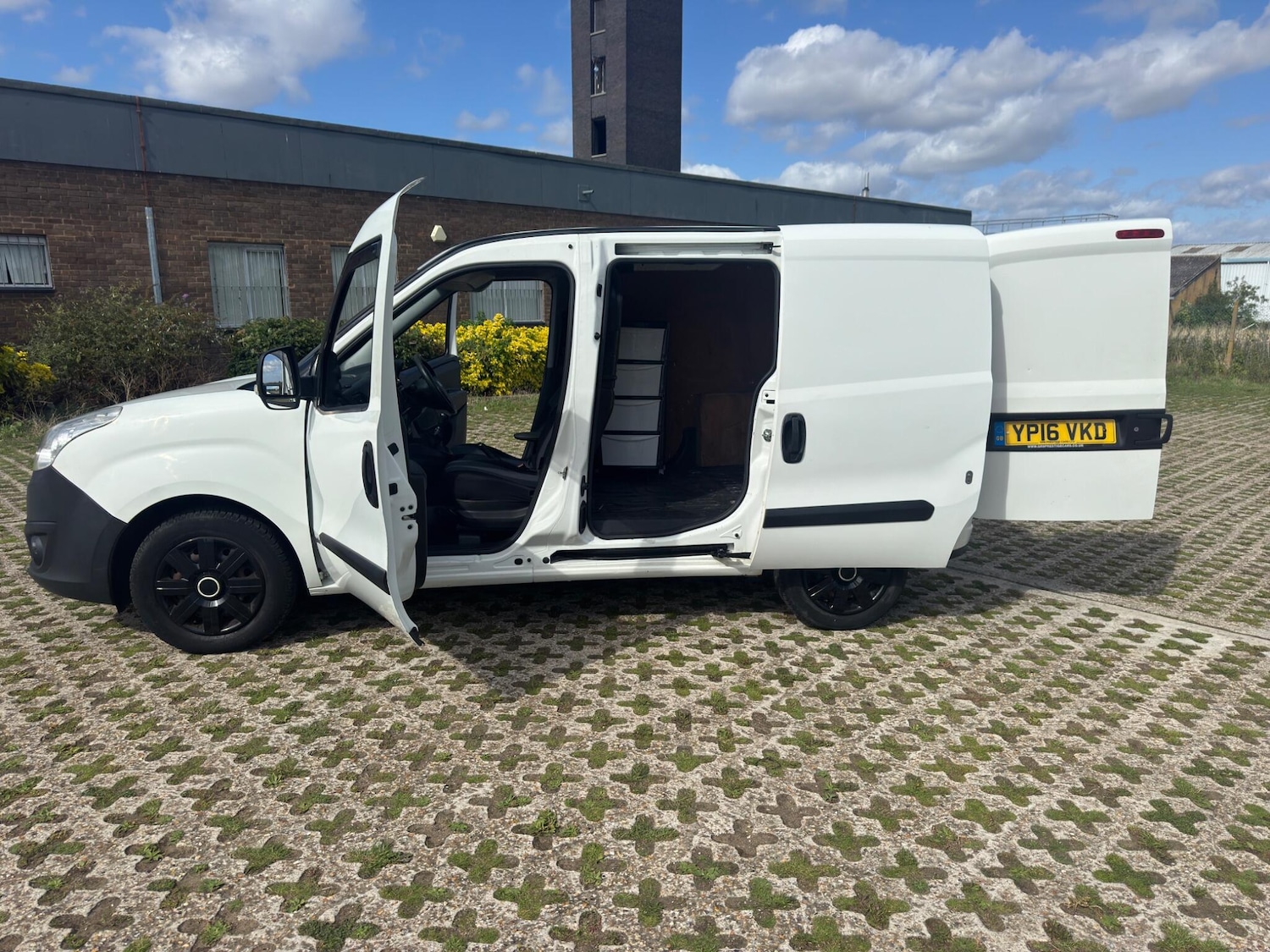 Vehicle 46