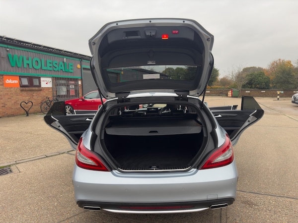Used Mercedes-Benz CLS 2014 for sale - 74690886: Photo 71