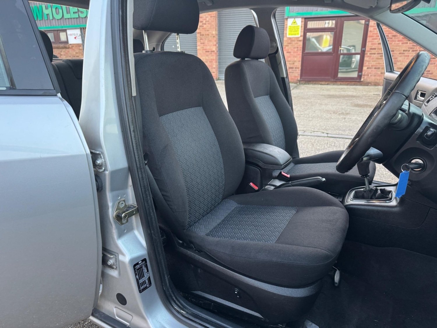 Vehicle 19