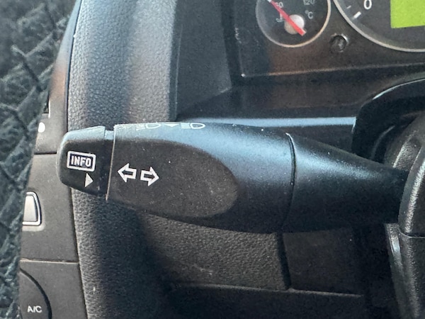 Used Ford Mondeo 2006 for sale - 74958482: Photo 42