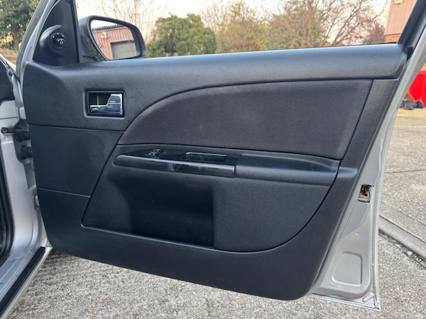 Used Ford Mondeo 2006 for sale - 74958482: Photo 52