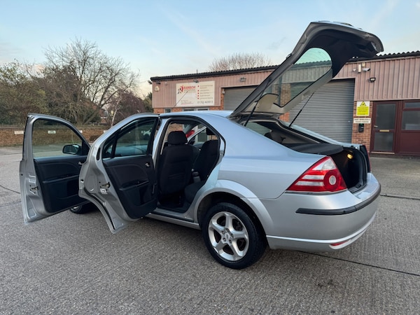 Used Ford Mondeo 2006 for sale - 74958482: Photo 59
