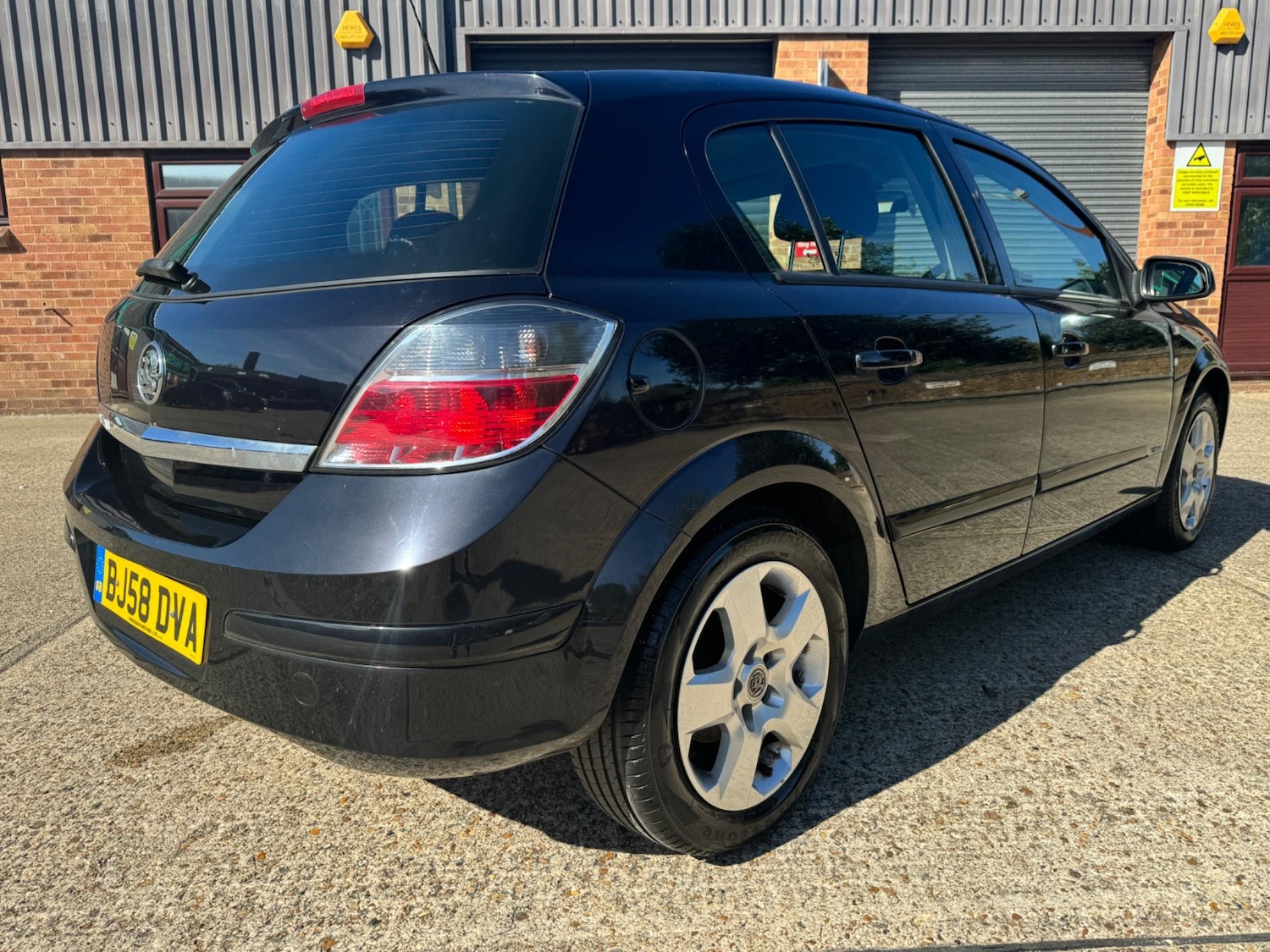 Vehicle 22