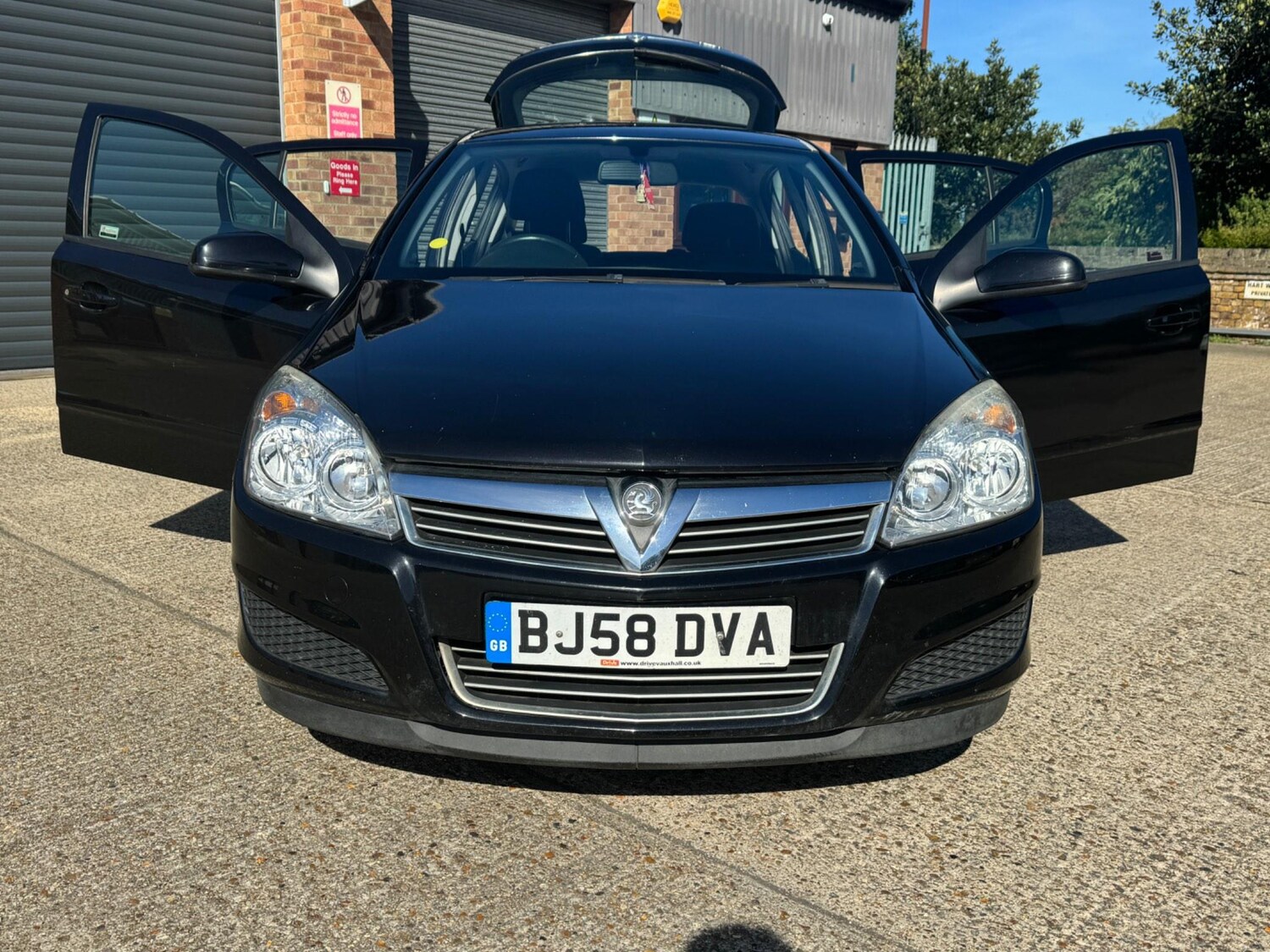 Vehicle 44