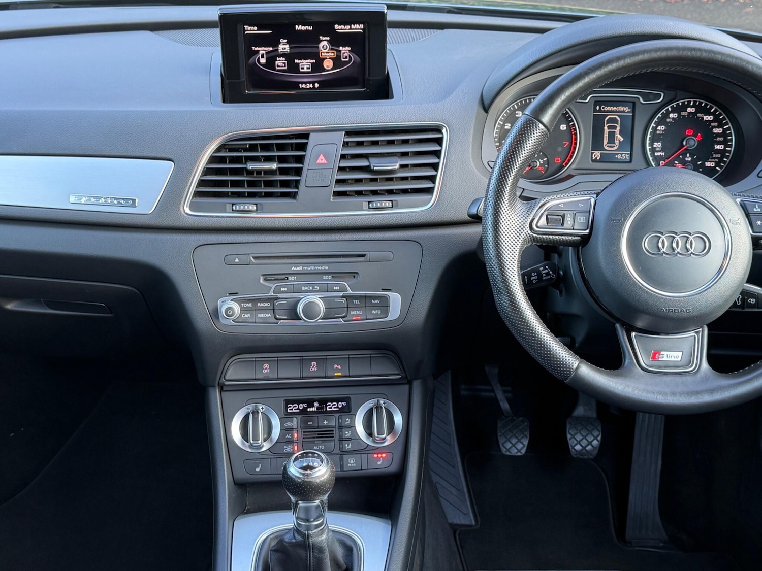 Used Audi Q3 2012 for sale - 77269402: Photo 15