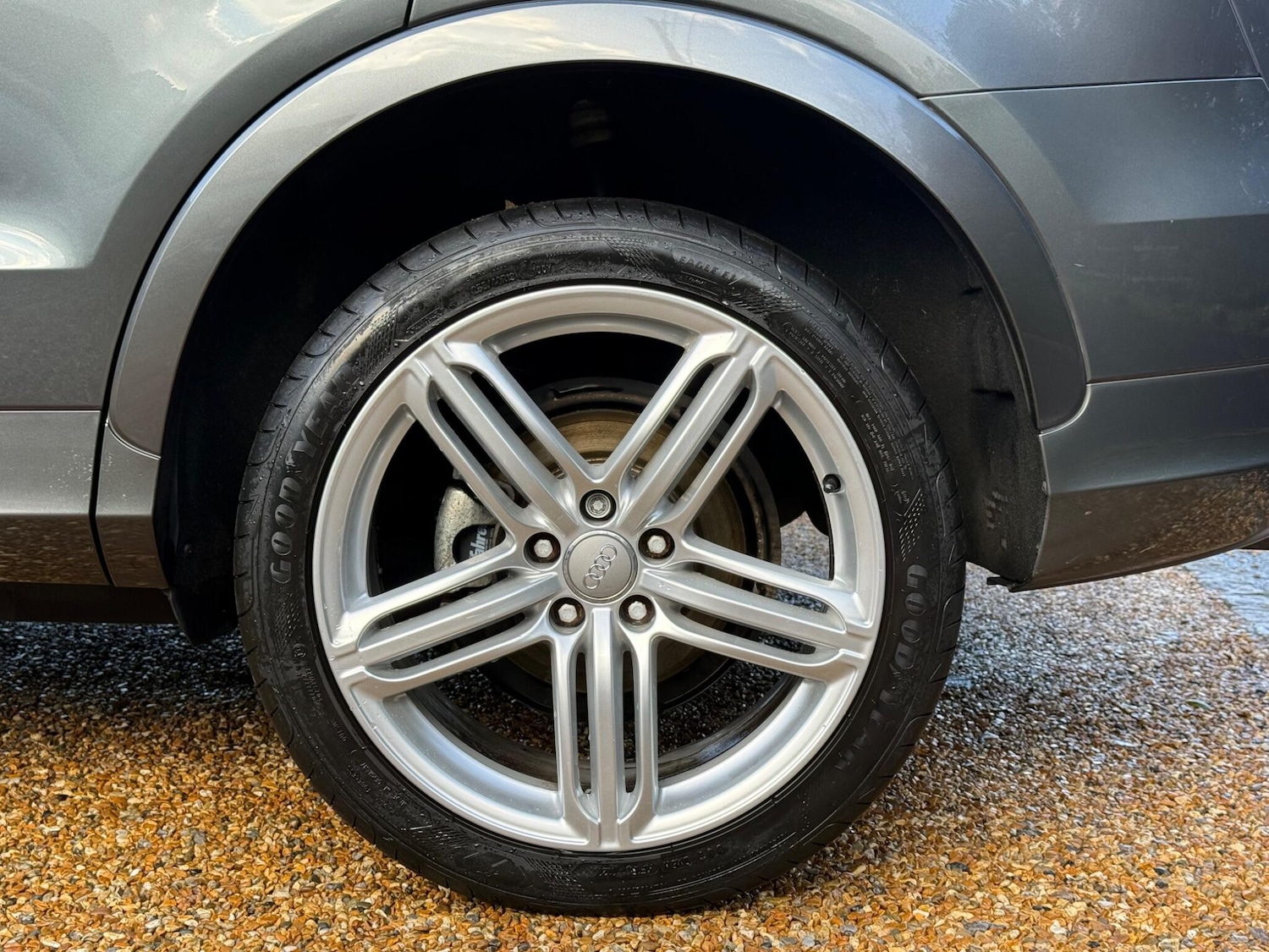 Used Audi Q3 2012 for sale - 77269402: Photo 31