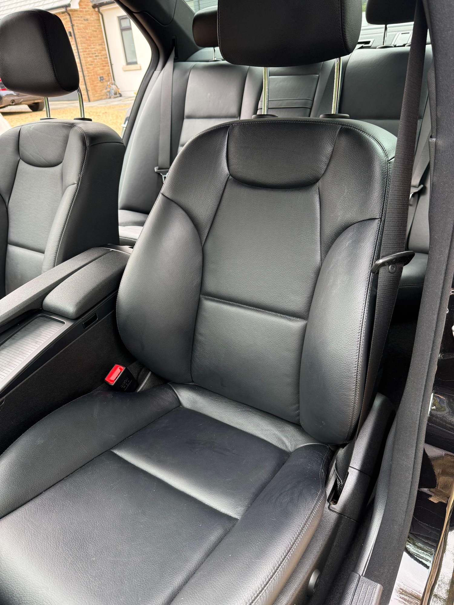 Used Mercedes-Benz C Class 2014 for sale - 77128628: Photo 10