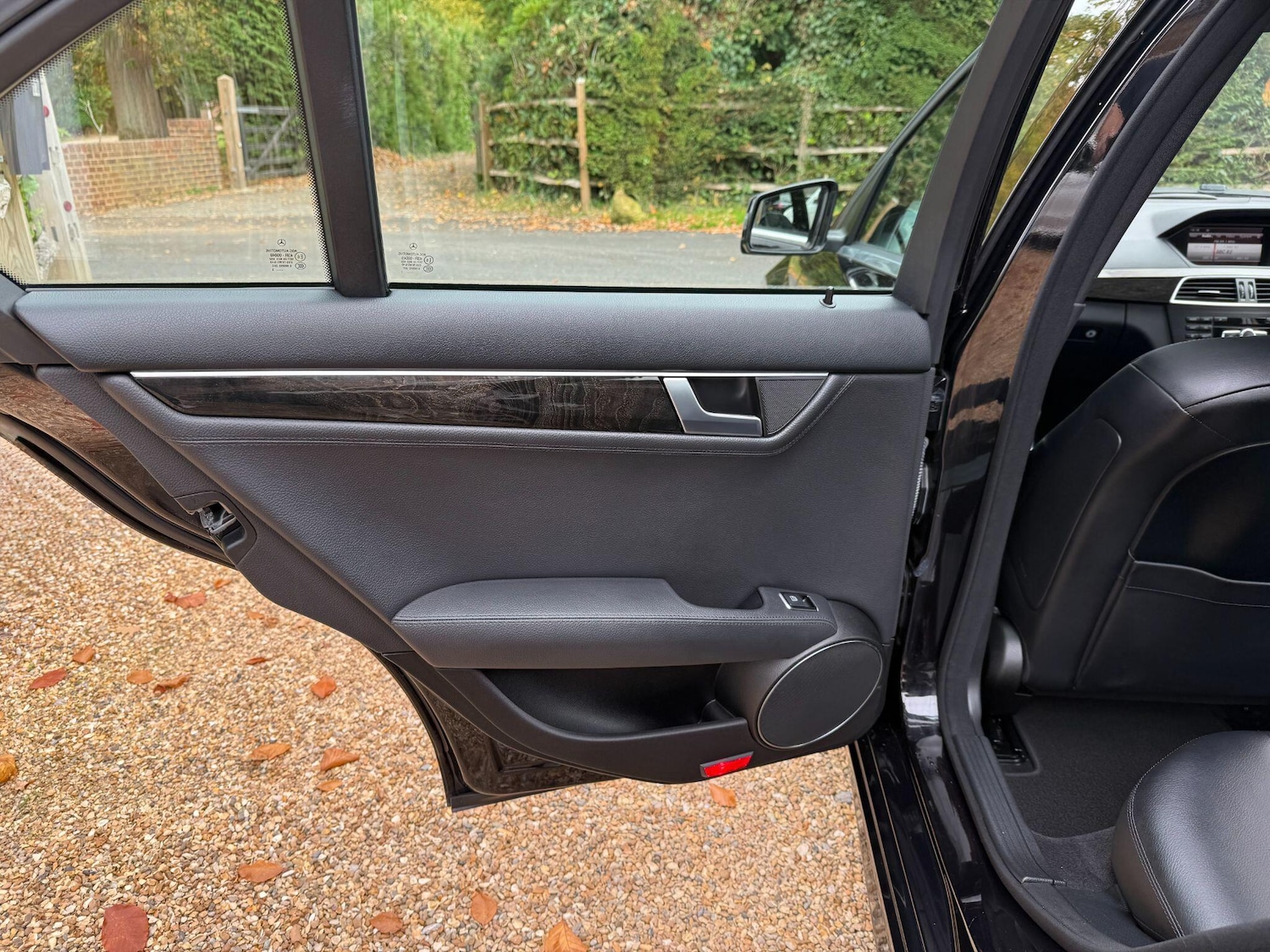 Used Mercedes-Benz C Class 2014 for sale - 77128628: Photo 16