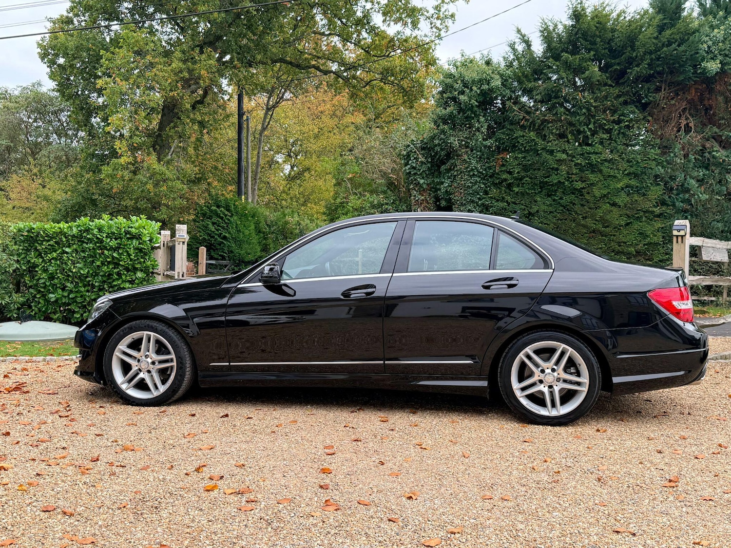 Used Mercedes-Benz C Class 2014 for sale - 77128628: Photo 3