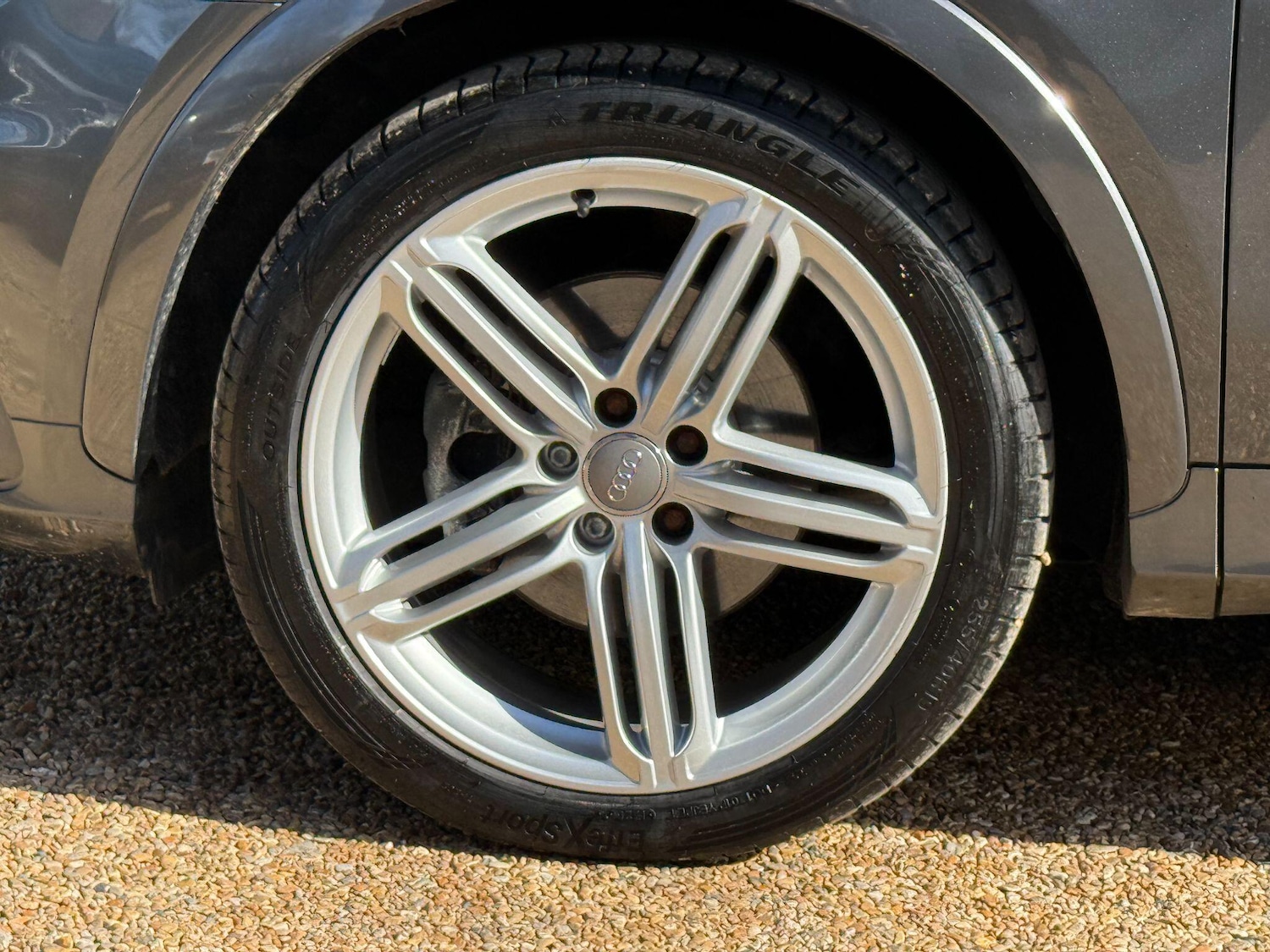 Used Audi Q3 2012 for sale - 78197245: Photo 22