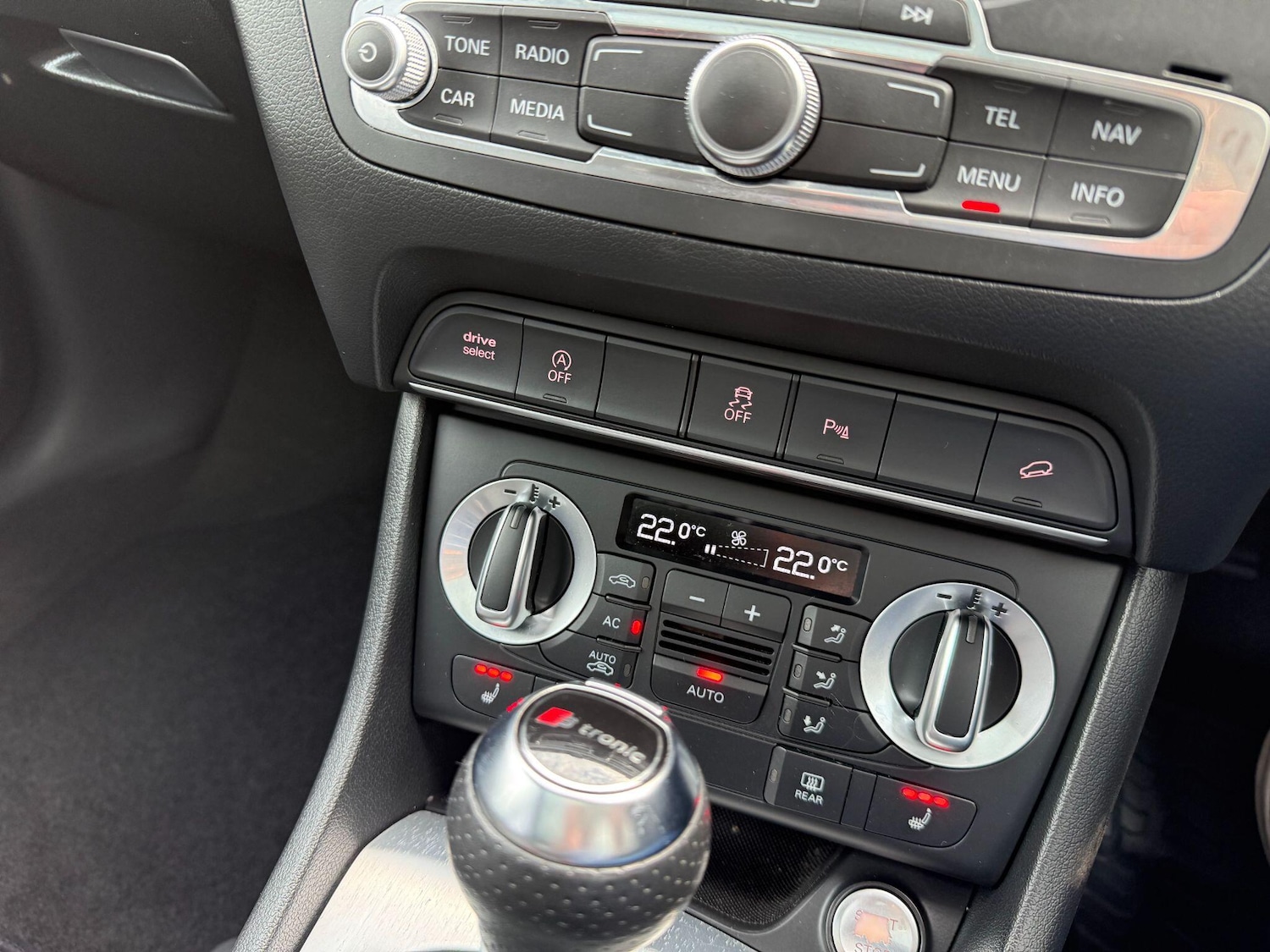 Used Audi Q3 2012 for sale - 78197245: Photo 36