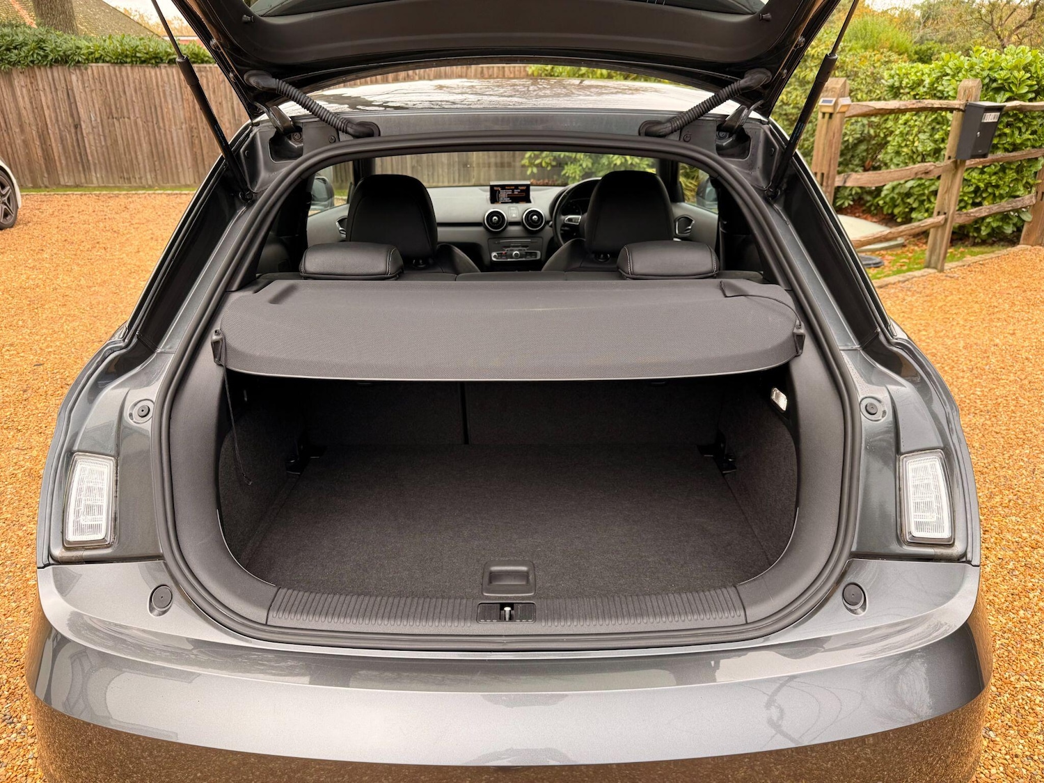 Used Audi A1 2017 for sale - 77128648: Photo 26