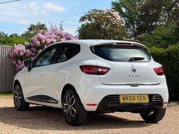 Used Renault Clio 2019 for sale - 78545406: Photo