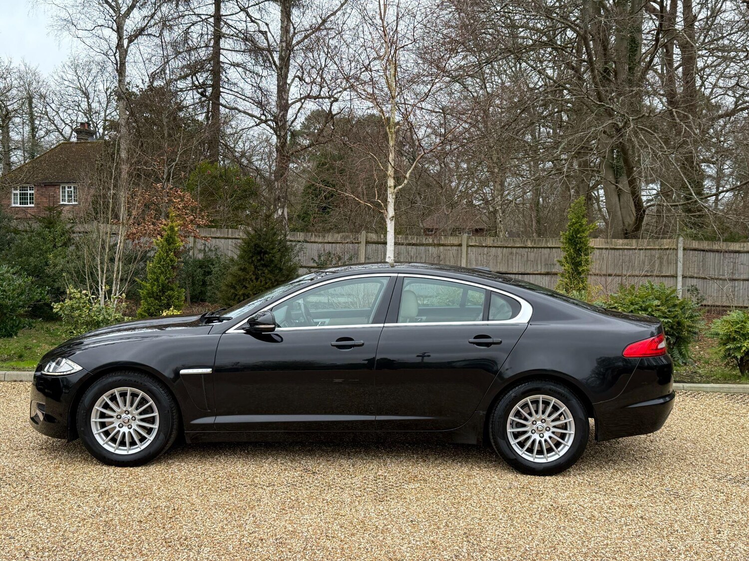 Used Jaguar XF 2012 for sale - 77679780: Photo 11