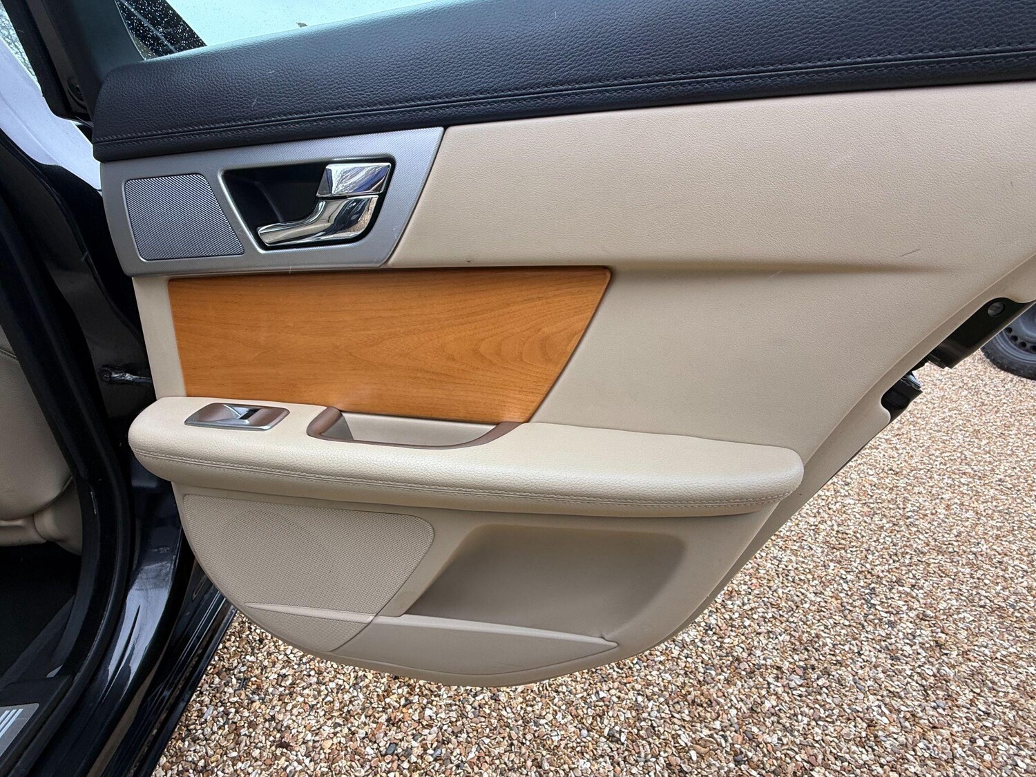 Used Jaguar XF 2012 for sale - 77679780: Photo 28