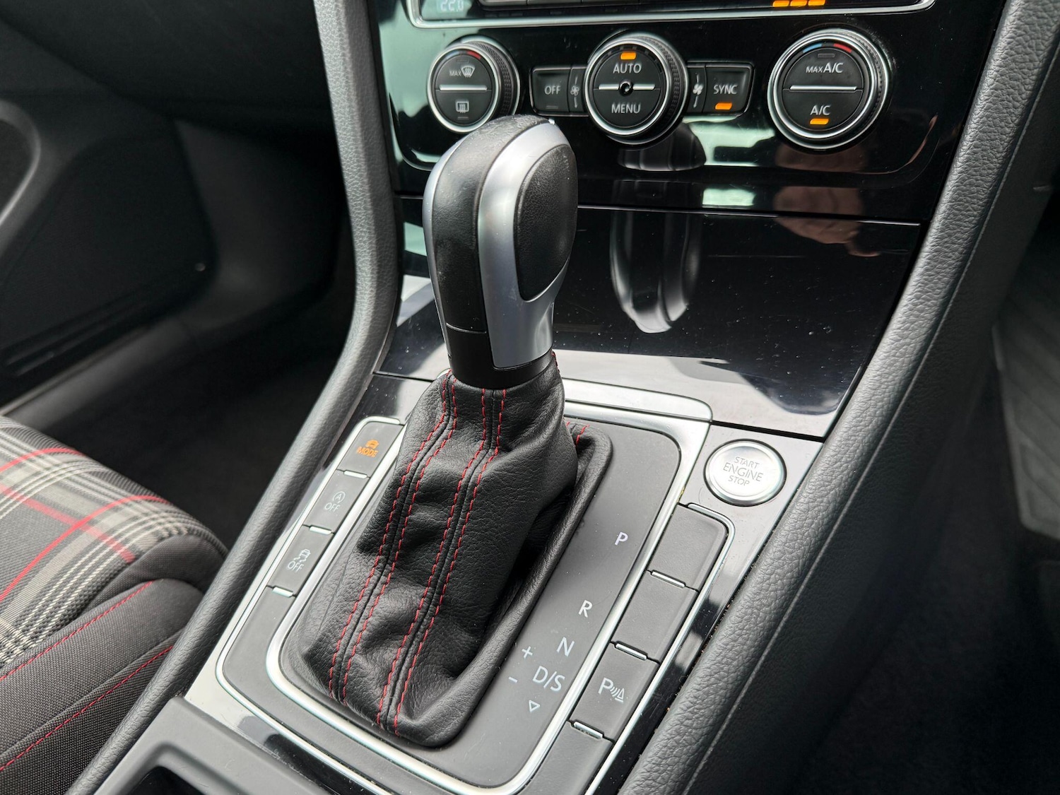 Used Volkswagen Golf 2020 for sale - 77546137: Photo 22