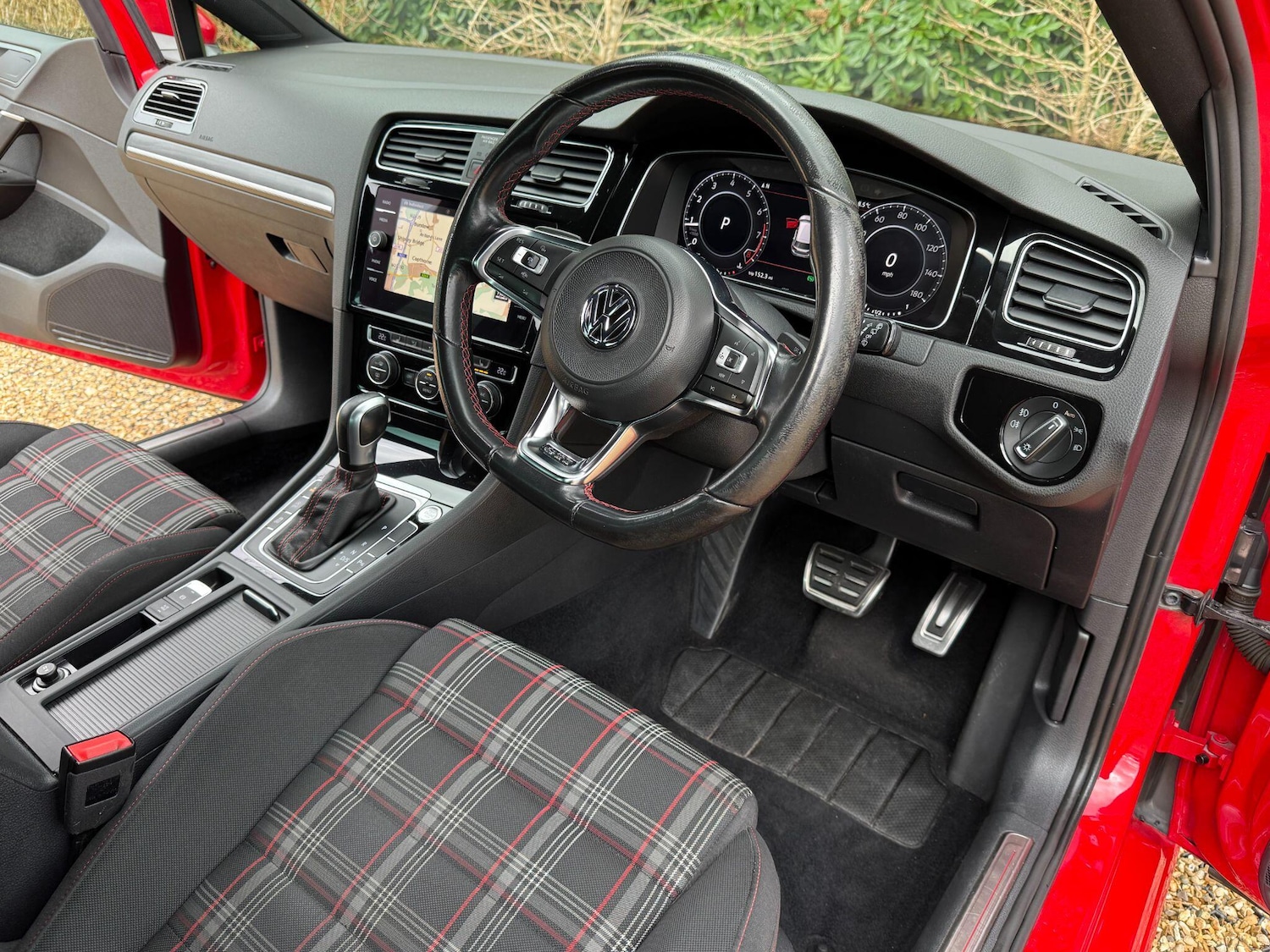 Used Volkswagen Golf 2020 for sale - 77546137: Photo 23