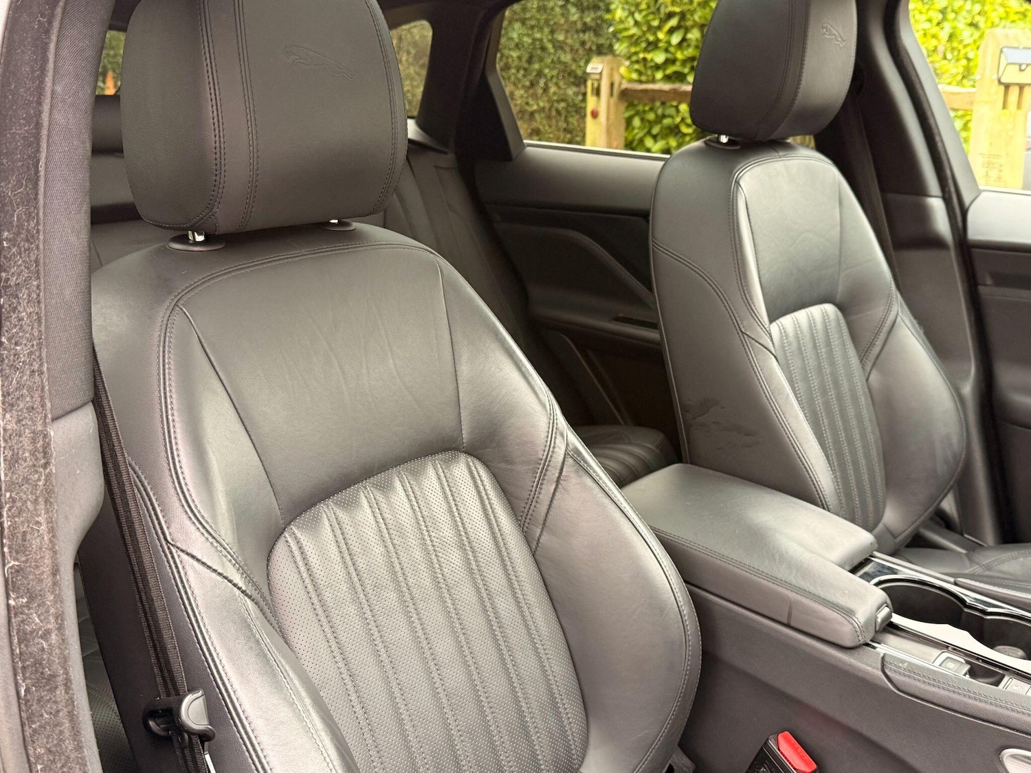 Used Jaguar F-Pace 2016 for sale - 77128646: Photo 12