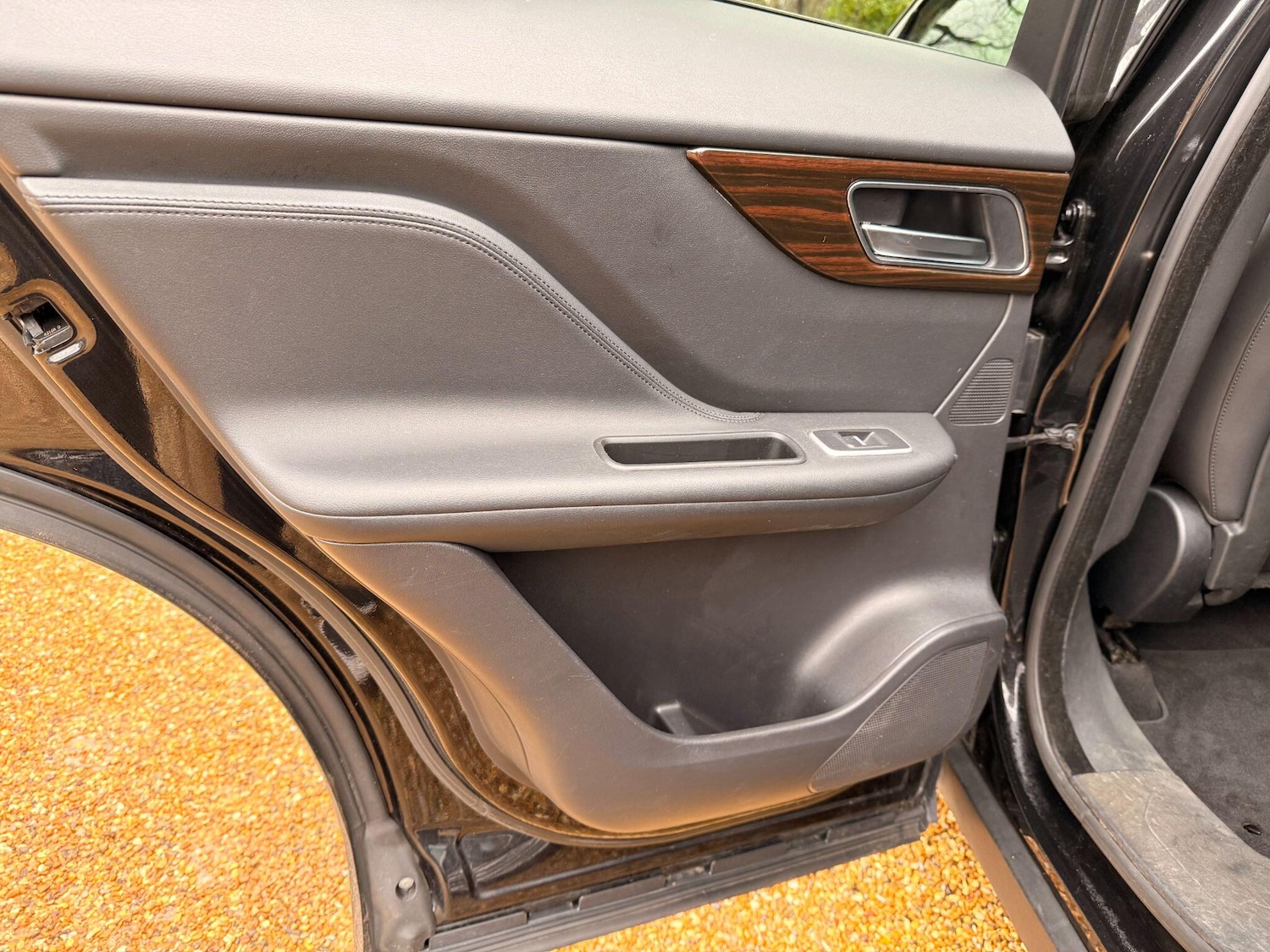 Used Jaguar F-Pace 2016 for sale - 77128646: Photo 24