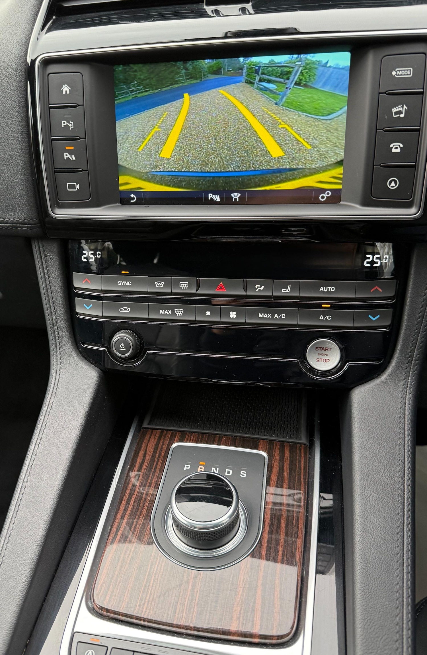 Used Jaguar F-Pace 2016 for sale - 77128646: Photo 25