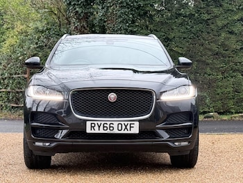 Used Jaguar F-Pace 2016 for sale - 77128646: Photo