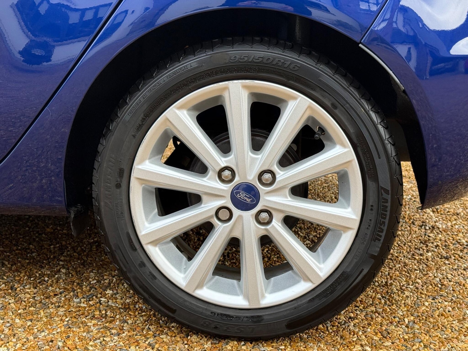 Used Ford Fiesta 2016 for sale - 77421264: Photo 34