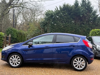 Used Ford Fiesta 2016 for sale - 77421264: Photo
