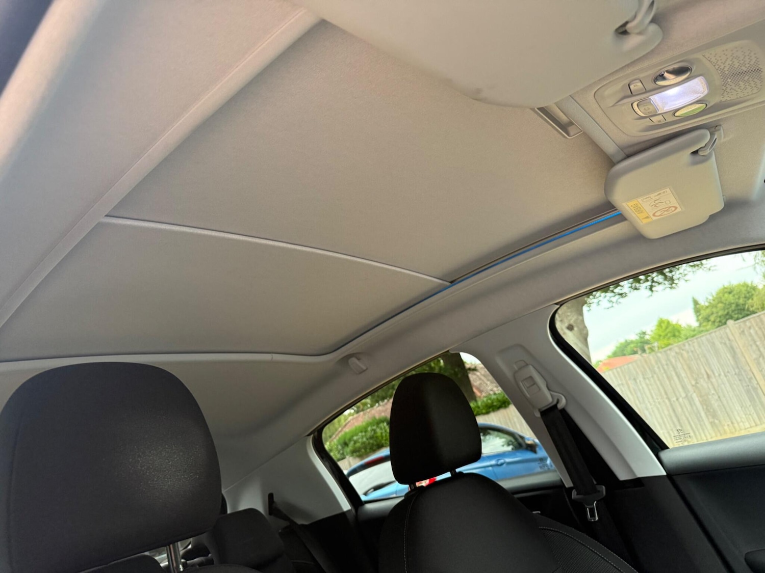 Used Peugeot 208 2017 for sale - 77128668: Photo 11