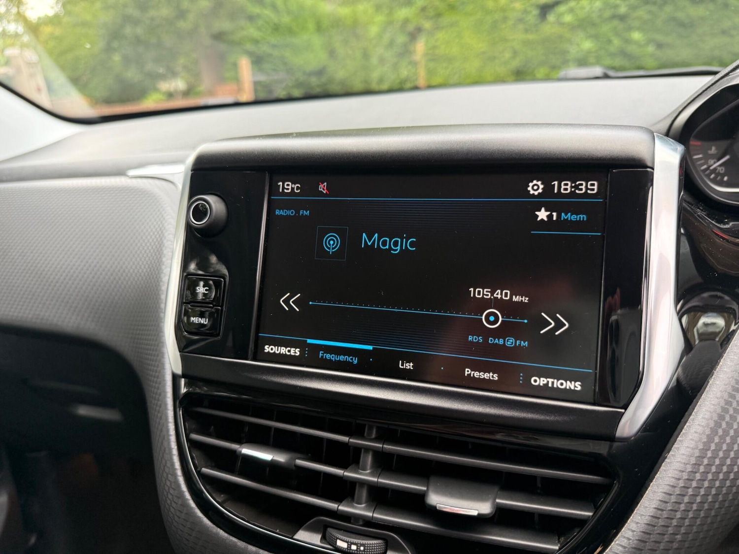 Used Peugeot 208 2017 for sale - 77128668: Photo 14