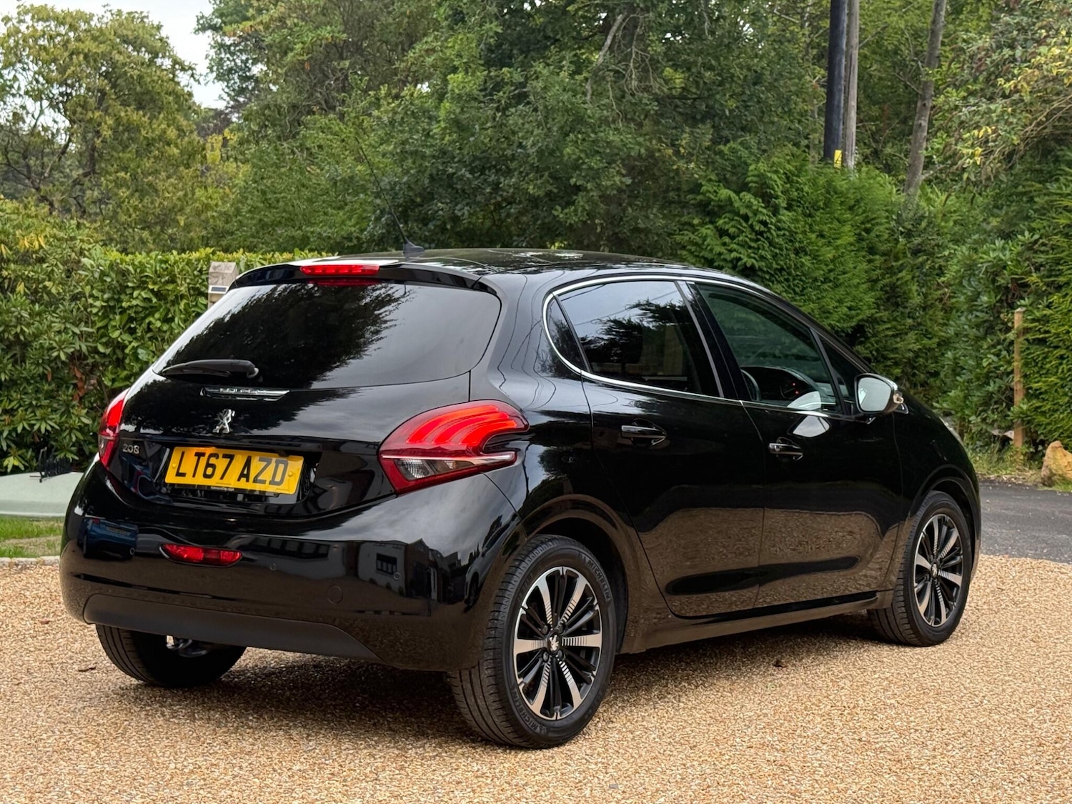 Used Peugeot 208 2017 for sale - 77128668: Photo 6