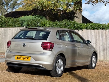 Used Volkswagen Polo 2019 for sale - 77128627: Photo