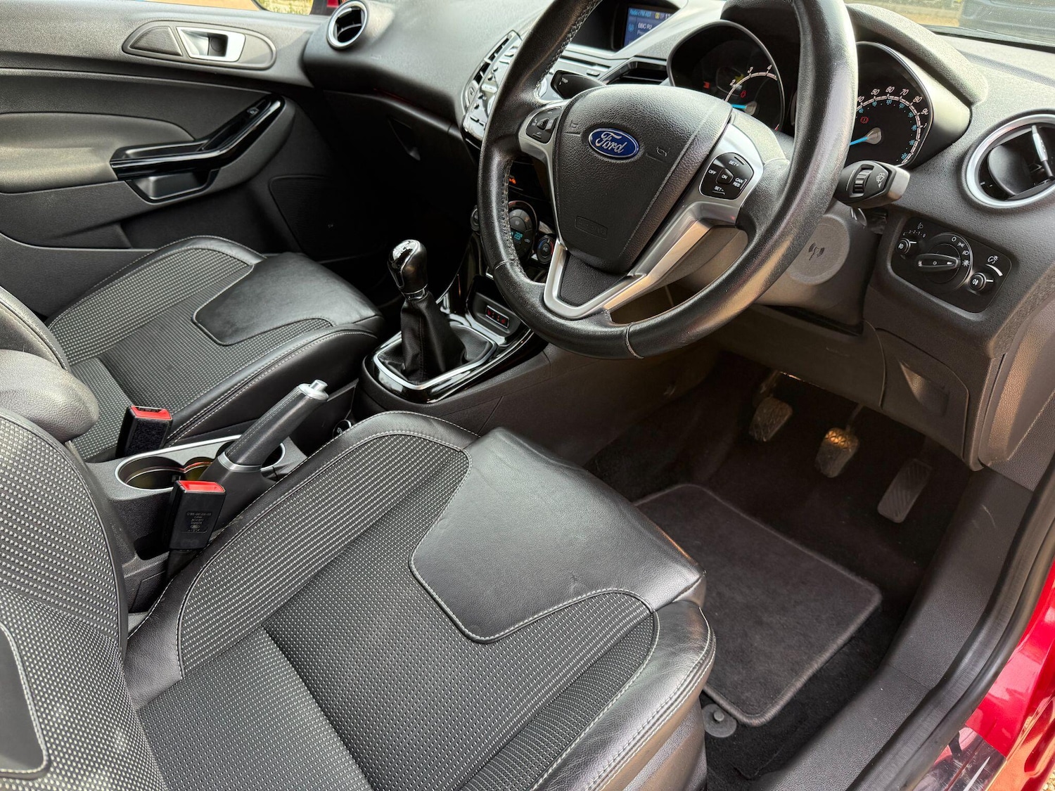 Used Ford Fiesta 2016 for sale - 77546131: Photo 21