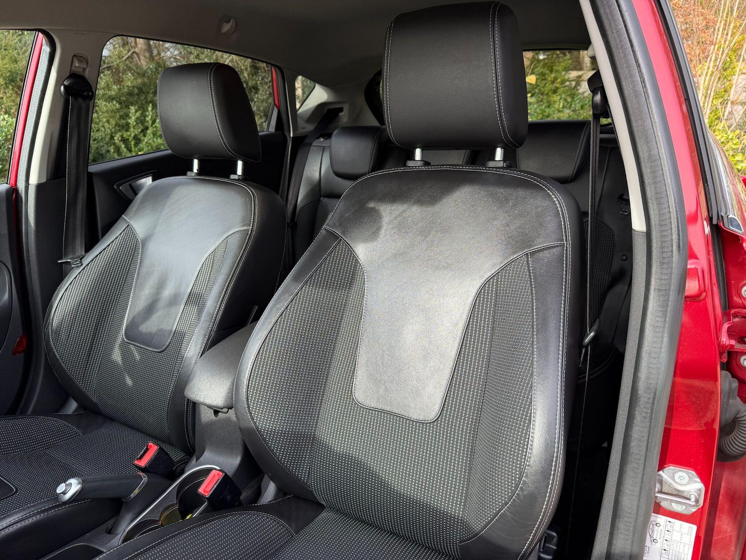 Used Ford Fiesta 2016 for sale - 77546131: Photo 52